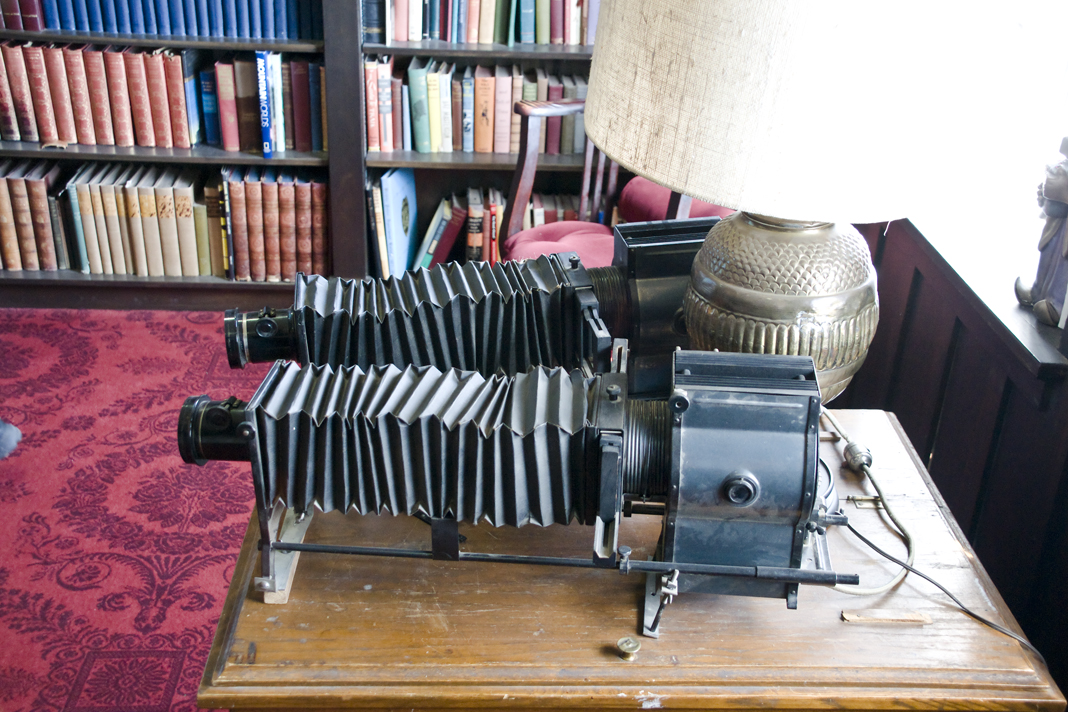 Early slde projectors